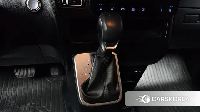 Hyundai Staria id 3478271 из Кореи 19