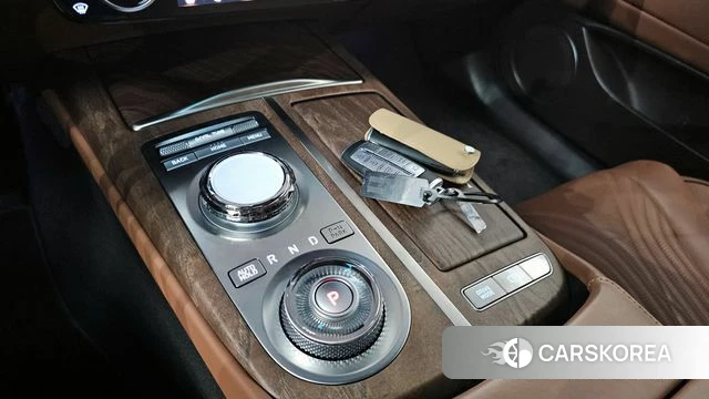 Genesis G80 (RG3) id 3793578 из Кореи 19