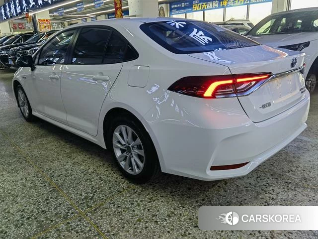 Toyota Corolla id 4263381 из Китая 10