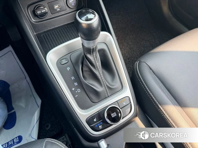 Hyundai Venue id 3828168 из Кореи 19