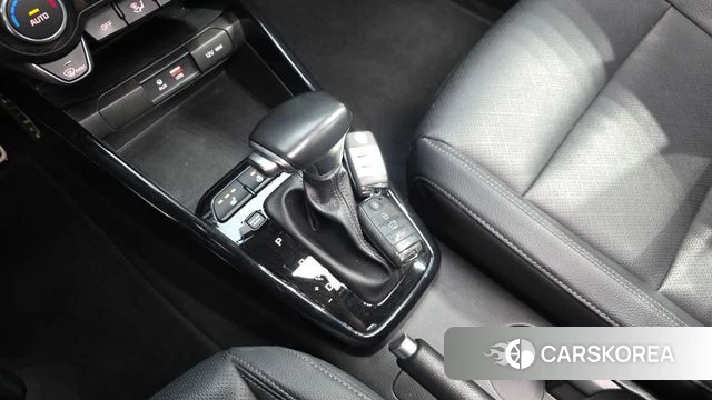 Kia Stonic id 4345789 из Кореи 29
