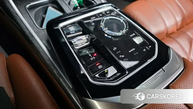 BMW 7 Series (G70) id 3251753 из Кореи 19