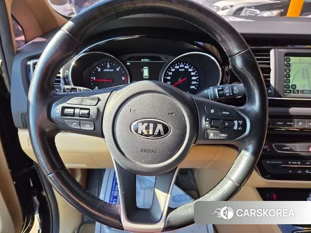 Kia The New Carnival id 3703701 из Кореи 19