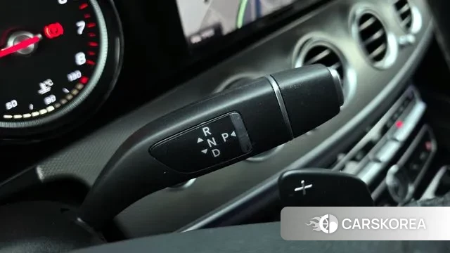 Mercedes-Benz E-Class W213 id 3656807 из Кореи 19