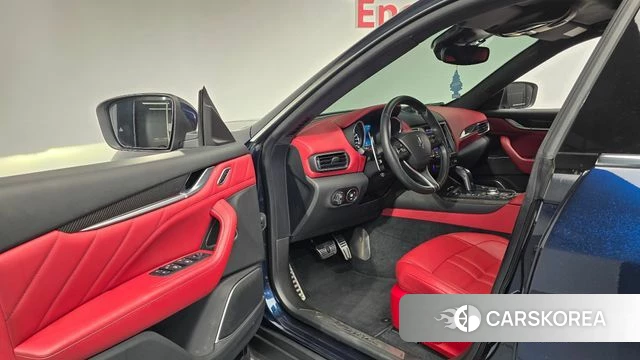 Maserati Levante id 3954762 из Кореи 19