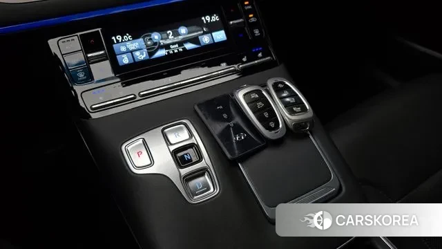 Hyundai The New Grandeur IG Hybrid id 3017999 из Кореи 19