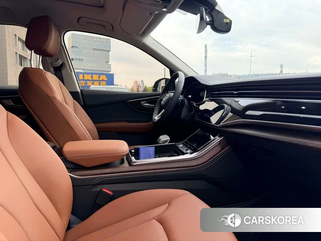 Audi Q7 id 3920352 из Китая 9