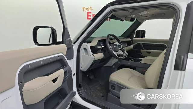 Land Rover Defender (L663) id 4636980 из Кореи 32