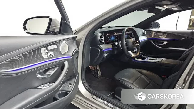 Mercedes-Benz E-Class W213 id 3752304 из Кореи 19
