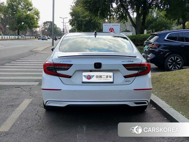 Honda Accord id 4262155 из Китая 10