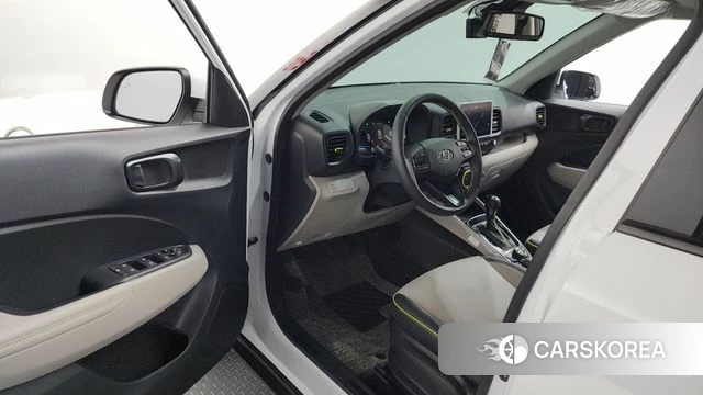 Hyundai Venue id 4342464 из Кореи 32