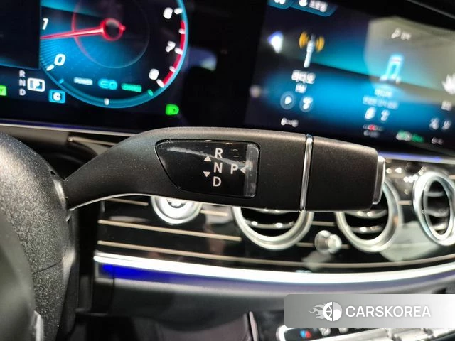 Mercedes-Benz E-Class W213 id 4201246 из Кореи 19