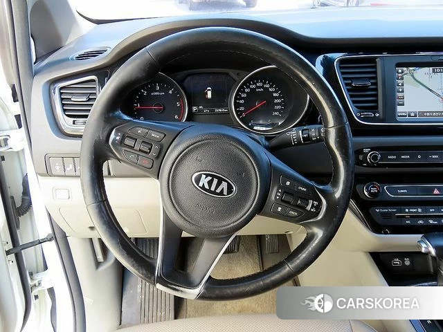 Kia All New Carnival id 3925147 из Кореи 19