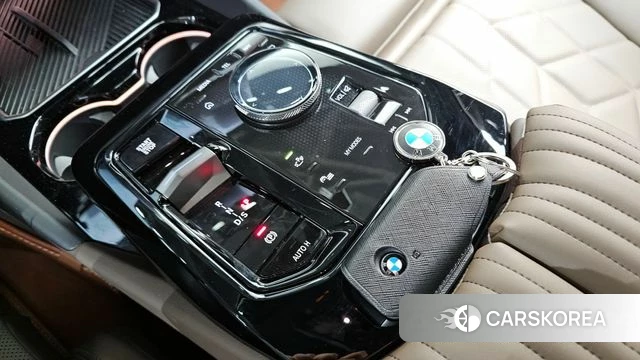 BMW 5 Series (G60) id 3831228 из Кореи 19