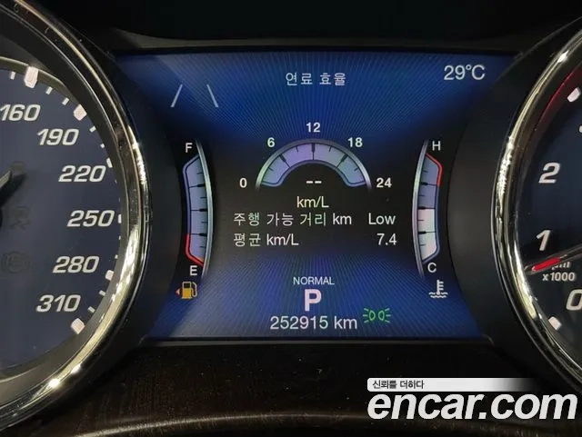 Maserati Quattroporte id 2876366 из Кореи 9