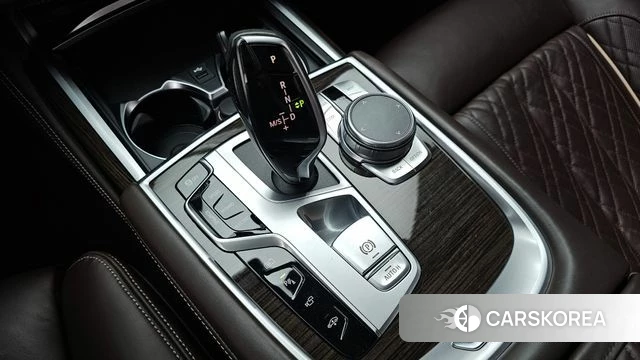 BMW 7 Series (G11) id 4482699 из Кореи 19