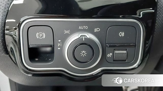 Mercedes-Benz A-Class W177 id 4185581 из Кореи 16