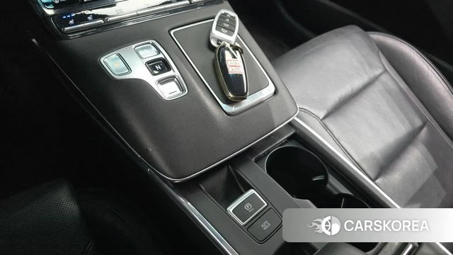 Hyundai The New Grandeur IG id 4180002 из Кореи 19
