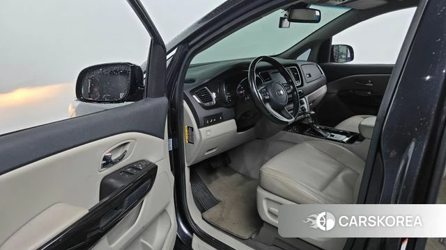 Kia The New Carnival id 4746561 из Кореи 32