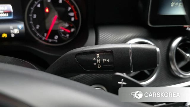Mercedes-Benz A-Class W176 id 4678044 из Кореи 30