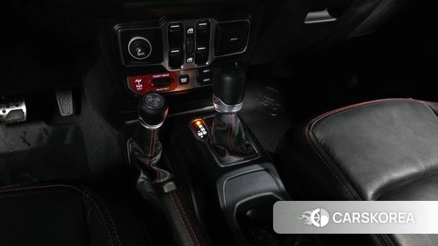 Jeep Wrangler (JL) id 3795584 из Кореи 19