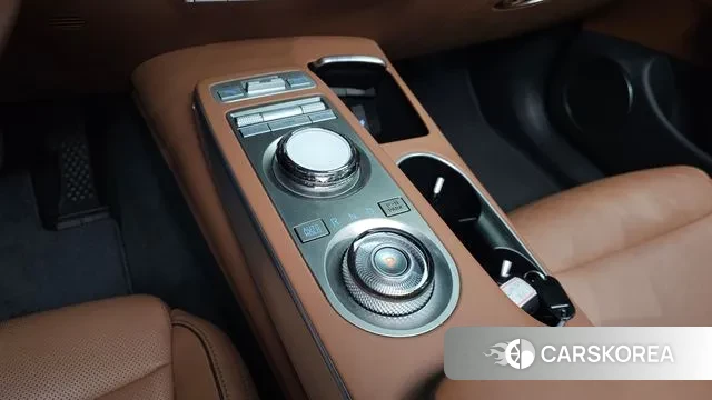 Genesis GV70 id 3645609 из Кореи 19