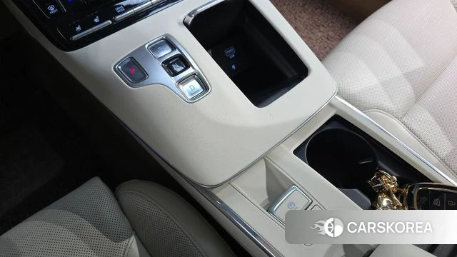 Hyundai The New Grandeur IG id 3898990 из Кореи 19