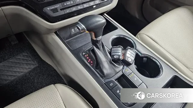 Kia The New Carnival id 3574228 из Кореи 19