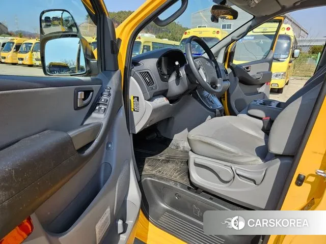 Hyundai The New Grand Starex id 3552442 из Кореи 17