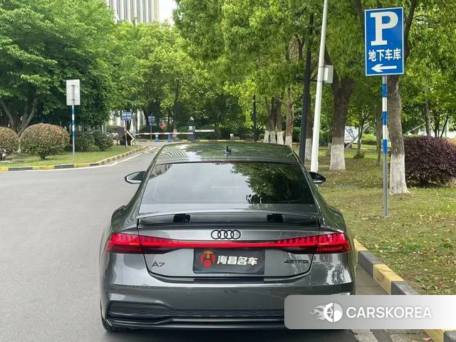 Audi A7 id 4313683 из Китая 9