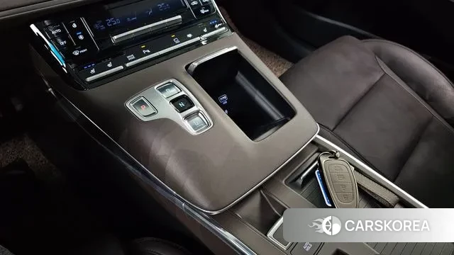 Hyundai The New Grandeur IG id 3736590 из Кореи 19