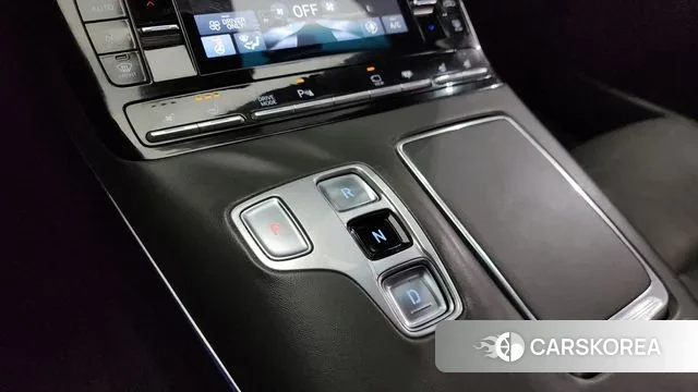 Hyundai The New Grandeur IG Hybrid id 3592398 из Кореи 19