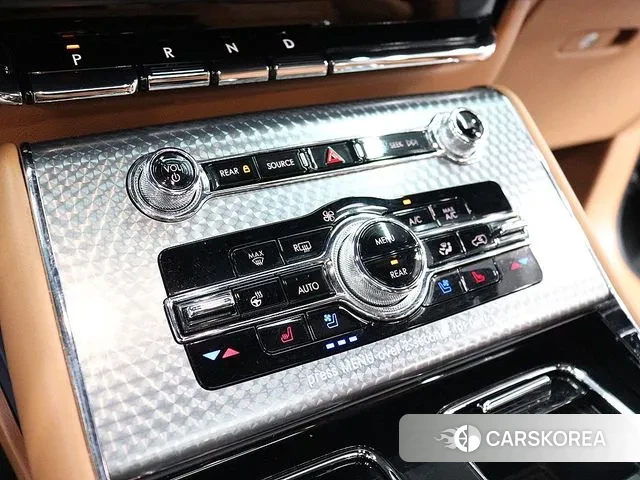 Lincoln Aviator 2nd generation id 3008372 из Кореи 19