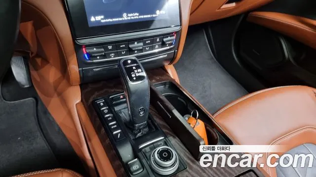 Maserati Quattroporte id 2834415 из Кореи 19