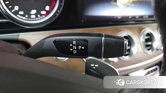 Mercedes-Benz E-Class W213 id 4331713 из Кореи 32