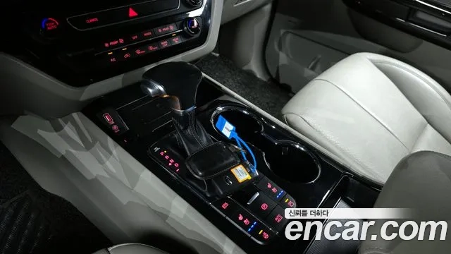 Kia The New Carnival id 2928032 из Кореи 19