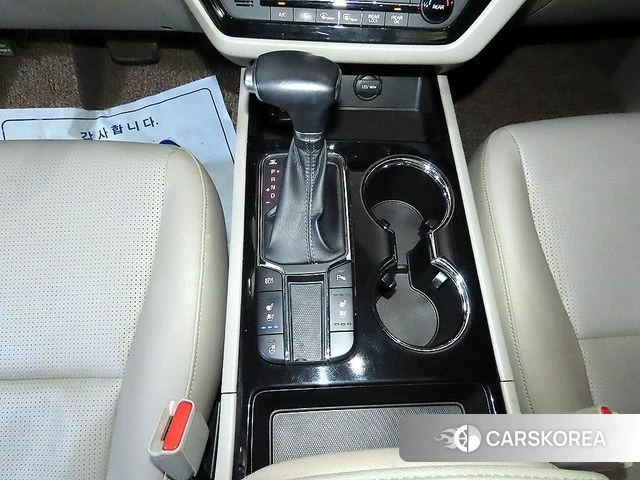 Kia The New Carnival id 4658309 из Кореи 18