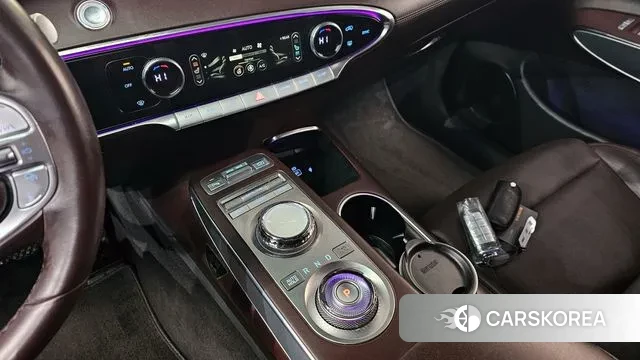 Genesis GV70 id 3587475 из Кореи 19