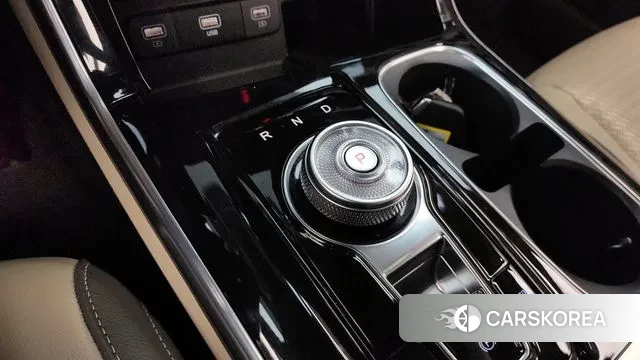 Kia Carnival 4th generation id 3711700 из Кореи 19