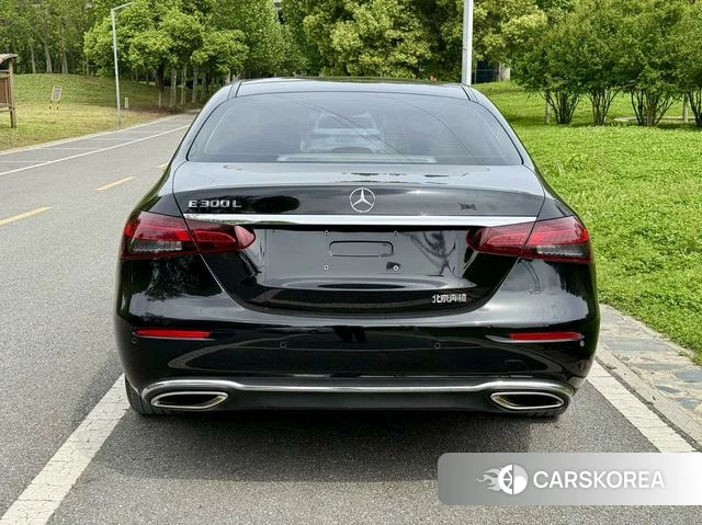 Mercedes-Benz E-class id 4256599 из Китая 10