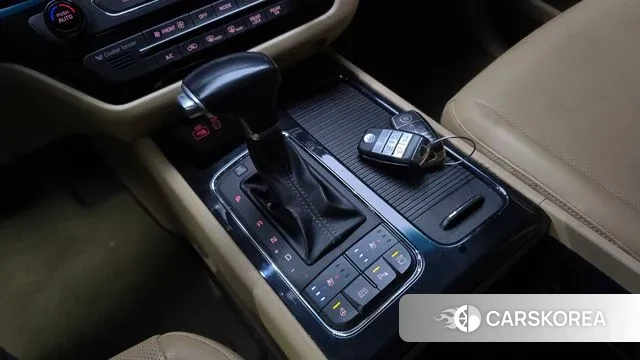 Kia All New Carnival id 3779333 из Кореи 19