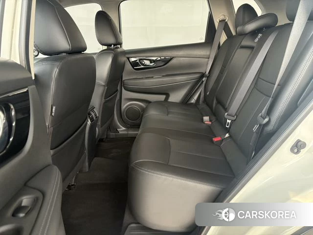 Nissan Qijun id 4241256 из Китая 12