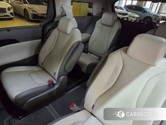 Kia The New Carnival 4th Generation id 3902414 из Кореи 19