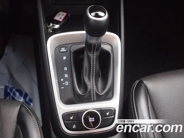 Hyundai Venue id 2880886 из Кореи 19