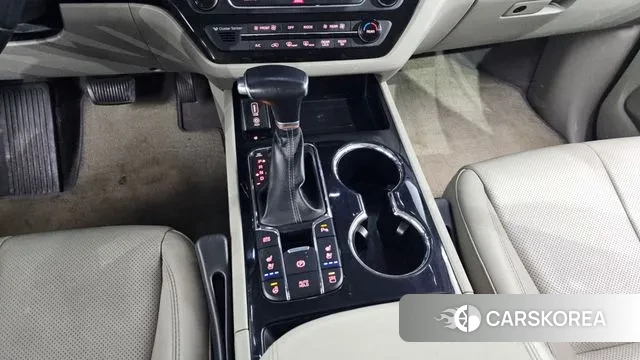 Kia The New Carnival id 3617174 из Кореи 19