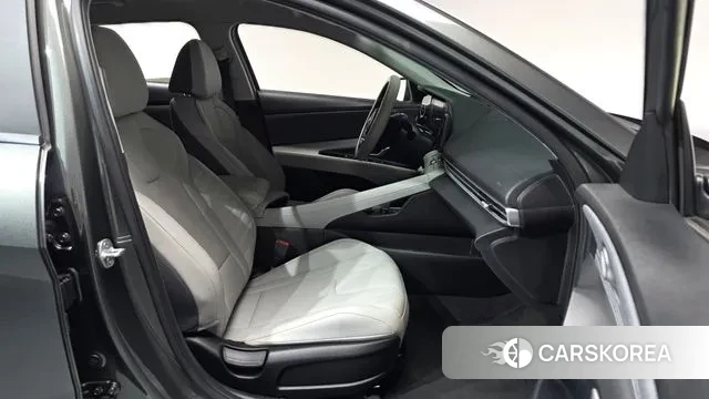 Hyundai Avante Hybrid (CN7) id 3787889 из Кореи 19