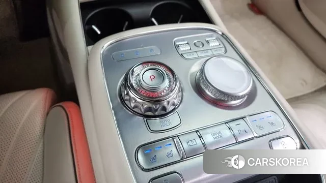 Genesis G90 (RS4) id 3016670 из Кореи 19