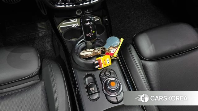 Mini Cooper Clubman id 3813844 из Кореи 19