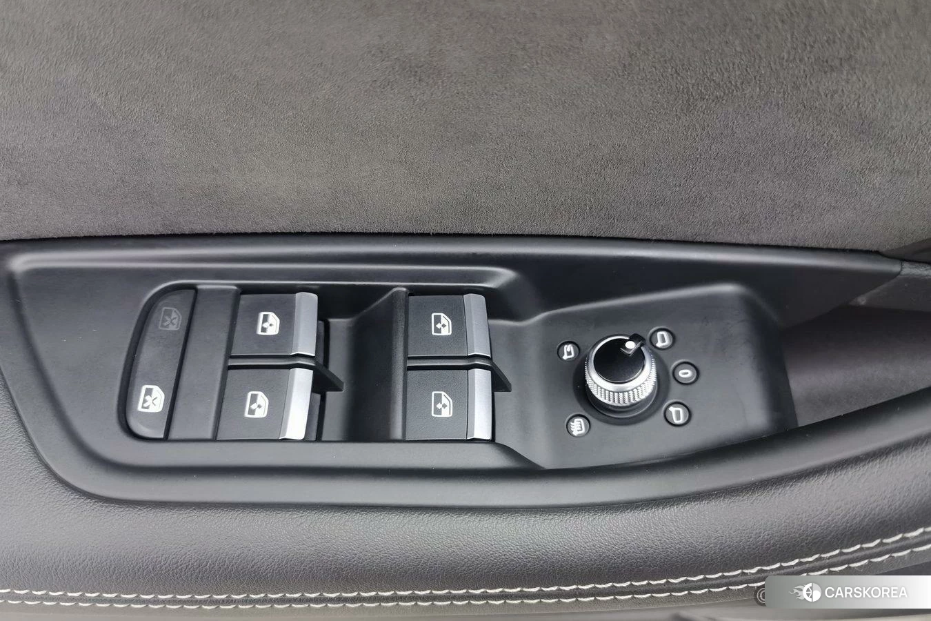 Audi S5 id 4492901 из Китая 23