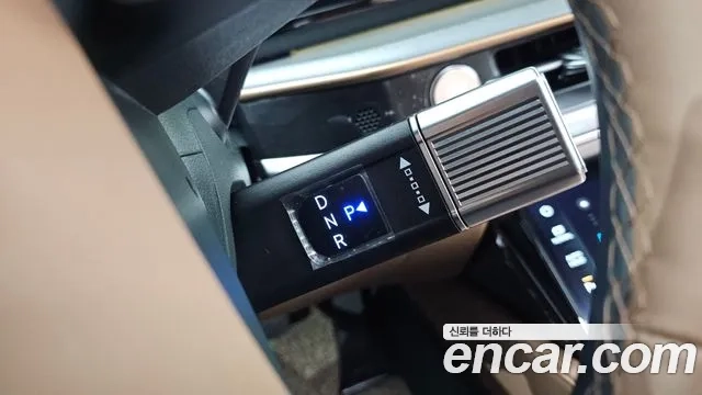 Hyundai Grandeur Hybrid (GN7) id 2910283 из Кореи 19